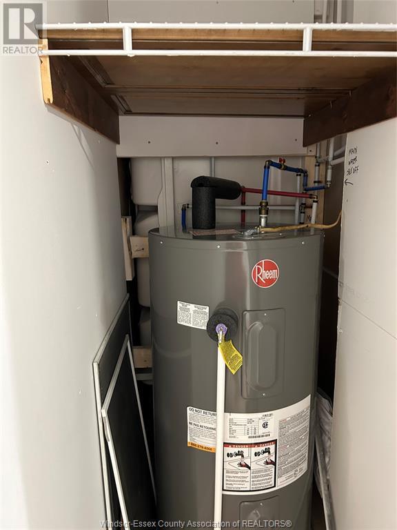 1 Parkside Drive, Mcgregor, Ontario  N0R 1J0 - Photo 14 - 24021495