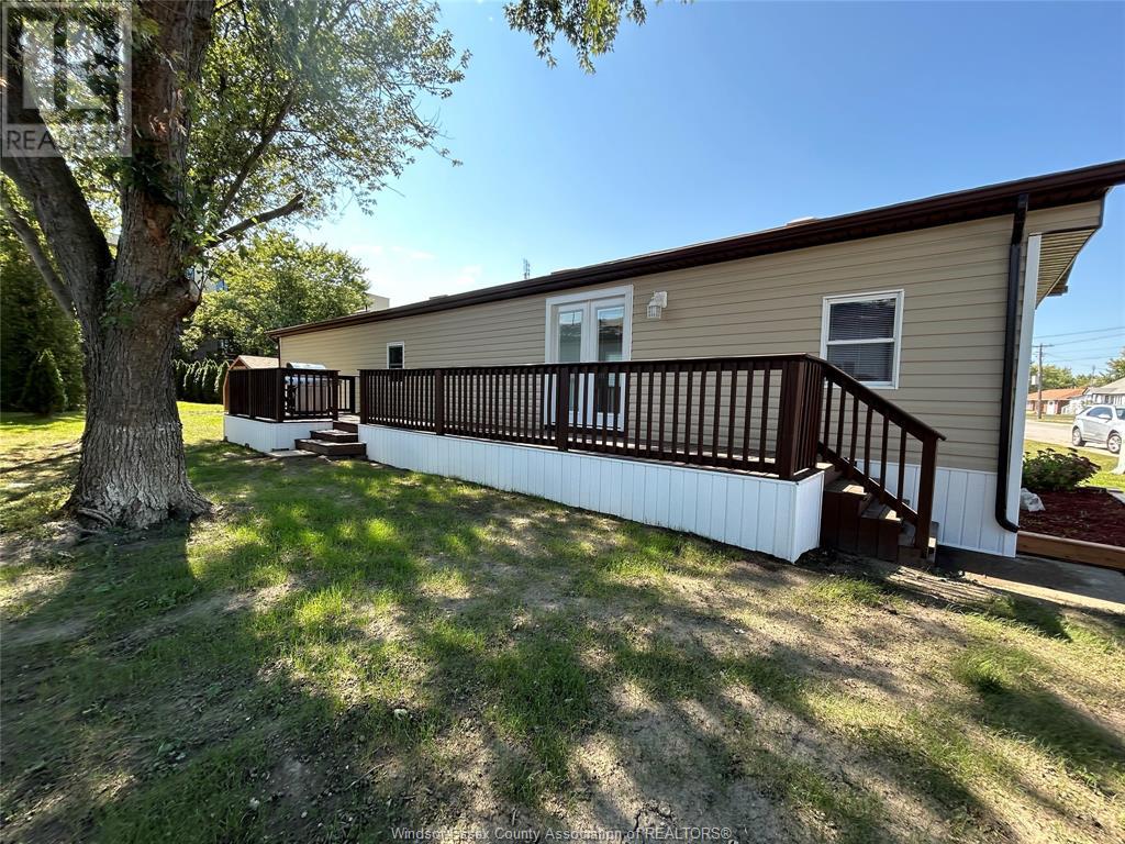 1 Parkside Drive, Mcgregor, Ontario  N0R 1J0 - Photo 15 - 24021495