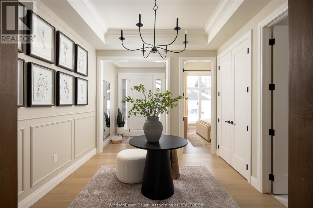 7508 Silverleaf Lane, Lasalle, Ontario  N9H 0P7 - Photo 3 - 25007663