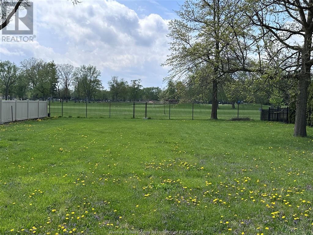 4059 Roseland Drive East, Windsor, Ontario  N9G 1Y5 - Photo 18 - 25010707