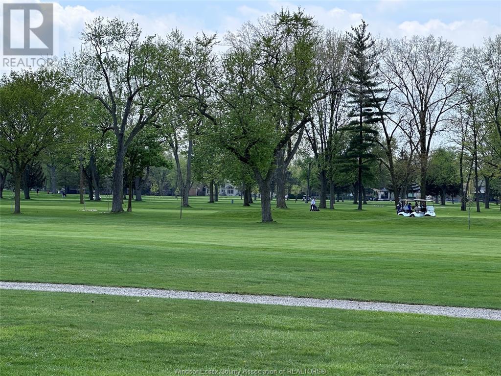 4059 Roseland Drive East, Windsor, Ontario  N9G 1Y5 - Photo 7 - 25010707