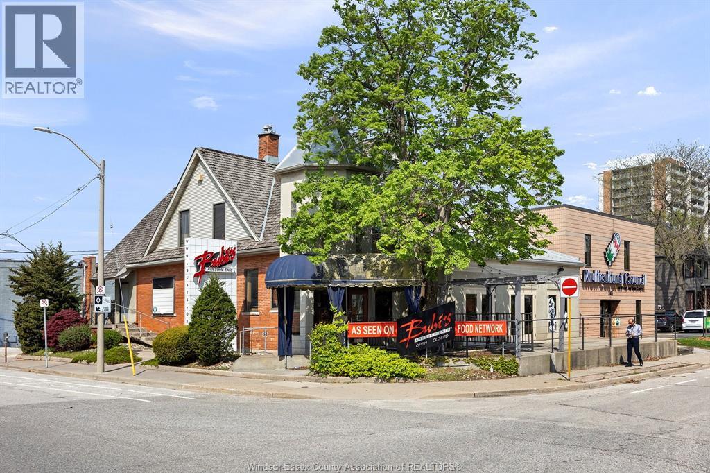 620 UNIVERSITY AVENUE West, Windsor, Ontario