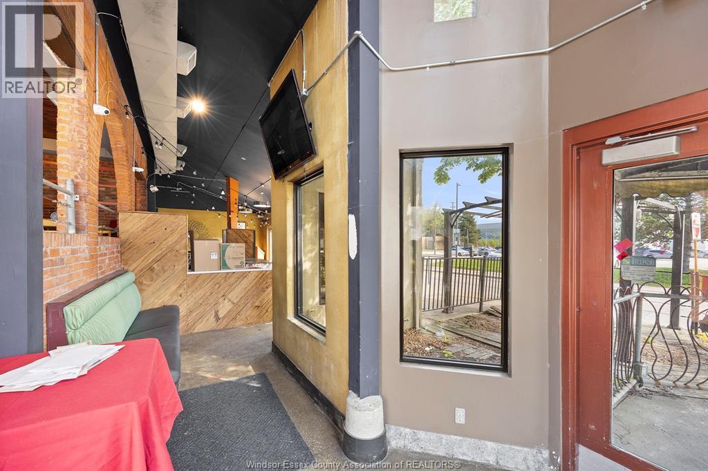 620 University Avenue West, Windsor, Ontario  N9A 5R5 - Photo 11 - 25011125