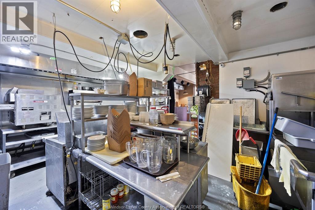 620 University Avenue West, Windsor, Ontario  N9A 5R5 - Photo 24 - 25011125