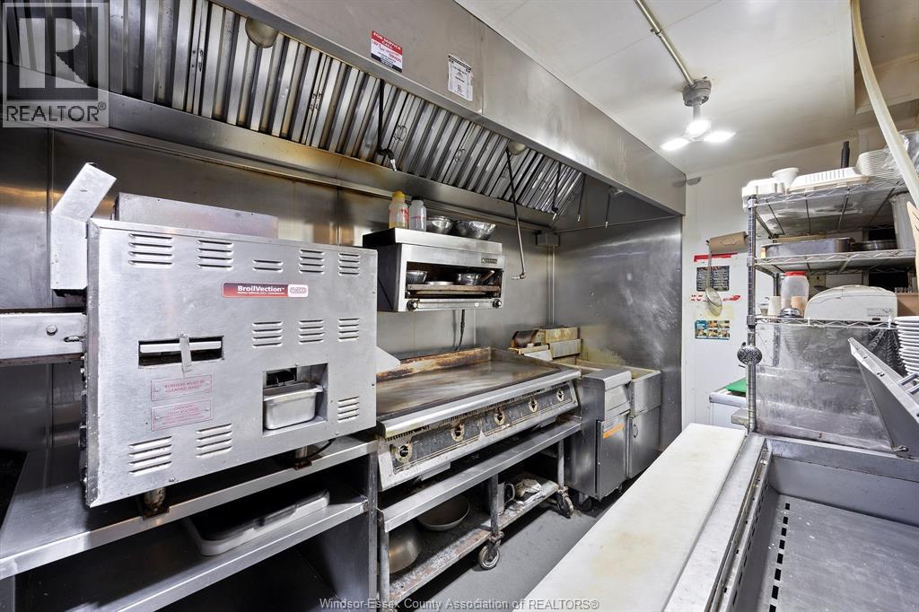 620 University Avenue West, Windsor, Ontario  N9A 5R5 - Photo 25 - 25011125