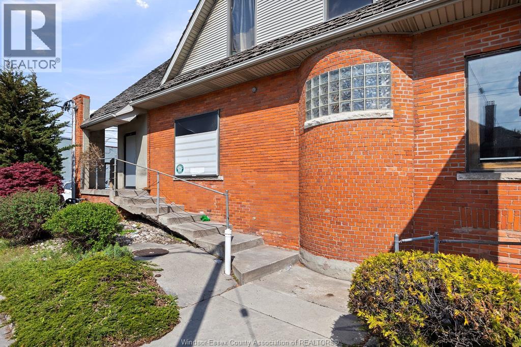 620 University Avenue West, Windsor, Ontario  N9A 5R5 - Photo 6 - 25011125