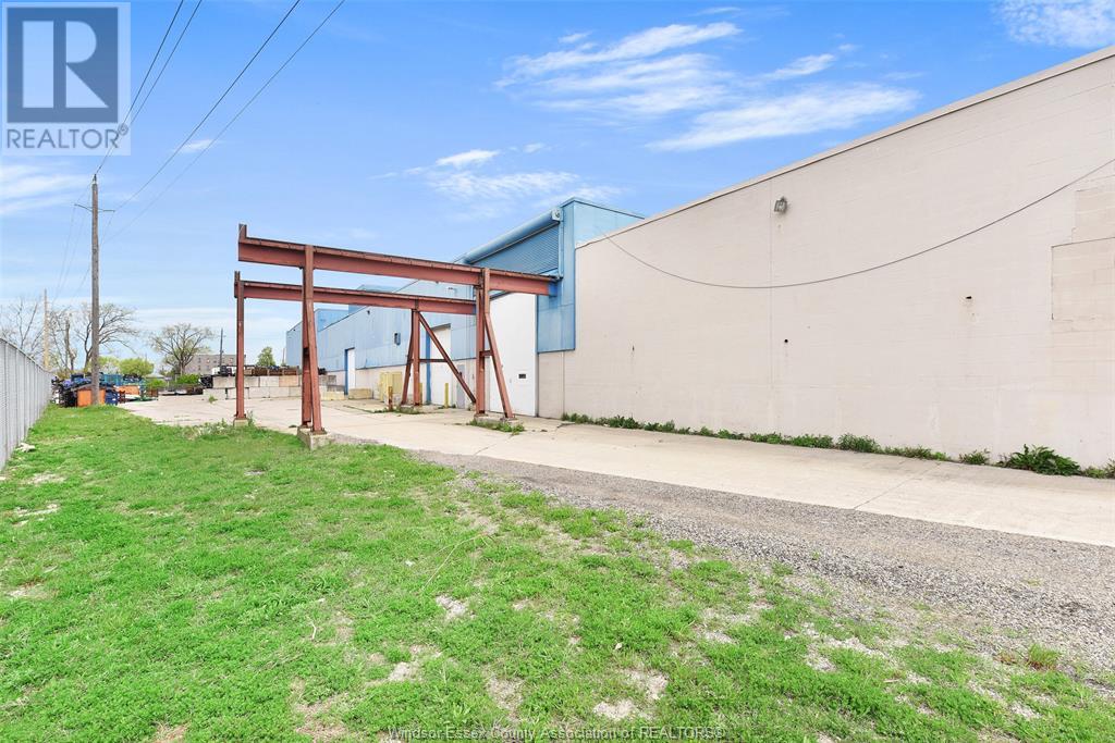 1153 Tecumseh Road West, Windsor, Ontario  N8X 1H7 - Photo 24 - 25015730