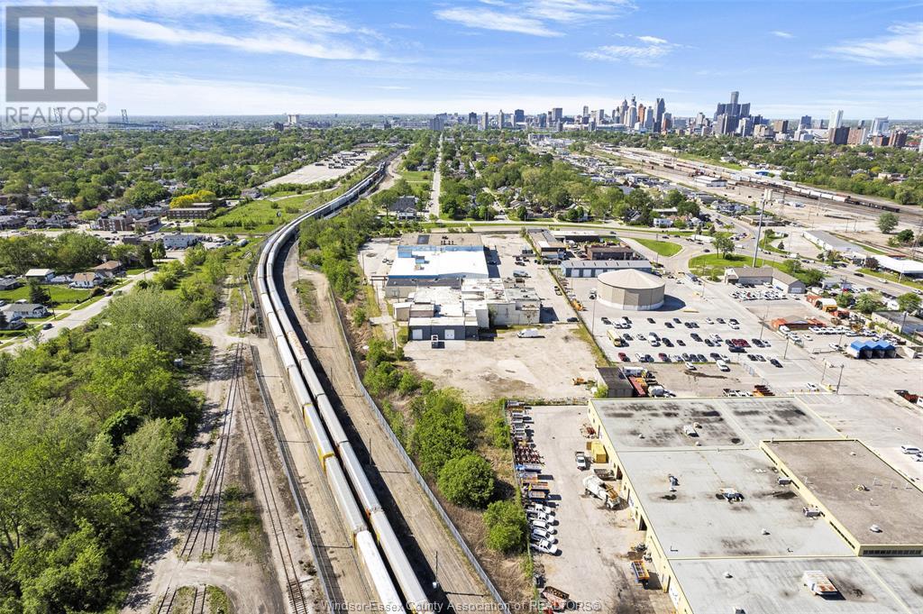 1153 Tecumseh Road West, Windsor, Ontario  N8X 1H7 - Photo 3 - 25015730