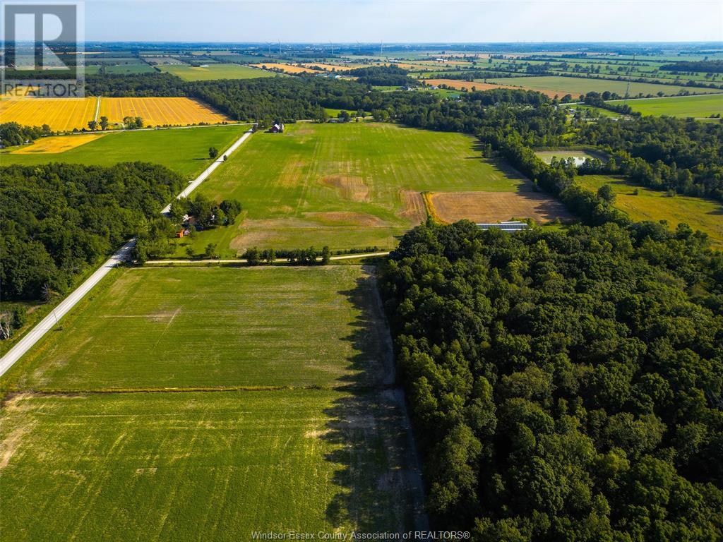 9056 Ferris Sideroad, Essex, Ontario  N8M 2X5 - Photo 2 - 25018098