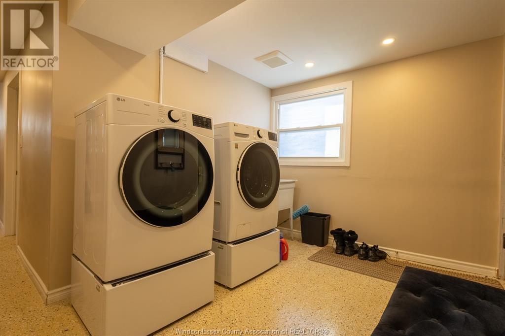 1695 Division Road North, Kingsville, Ontario  N9Y 2Y9 - Photo 17 - 25019364