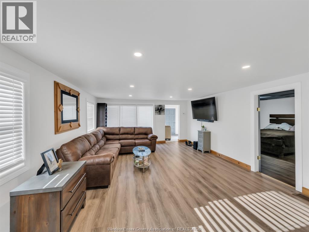 215 Texas, Amherstburg, Ontario  N9V 2R8 - Photo 20 - 25020236