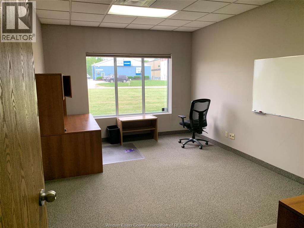 775 Gillard Street, Wallaceburg, Ontario  N8A 5G7 - Photo 11 - 25020263