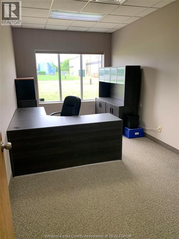 775 Gillard Street, Wallaceburg, Ontario  N8A 5G7 - Photo 7 - 25020263