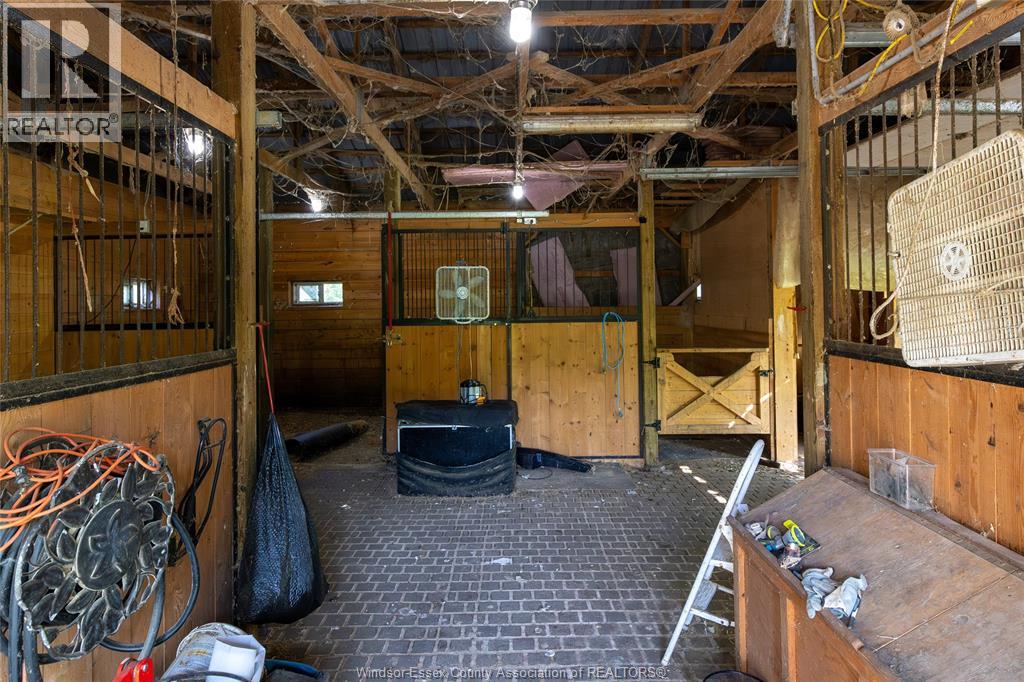 8510 Baseline, Windsor, Ontario  N0R 1K0 - Photo 18 - 25021349