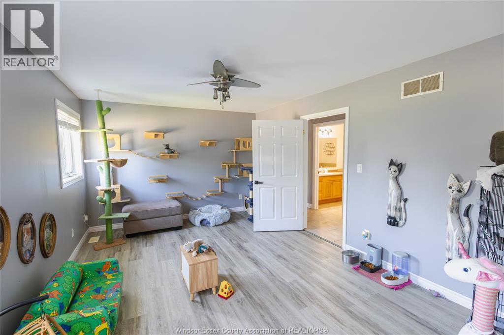 8510 Baseline, Windsor, Ontario  N0R 1K0 - Photo 32 - 25021349