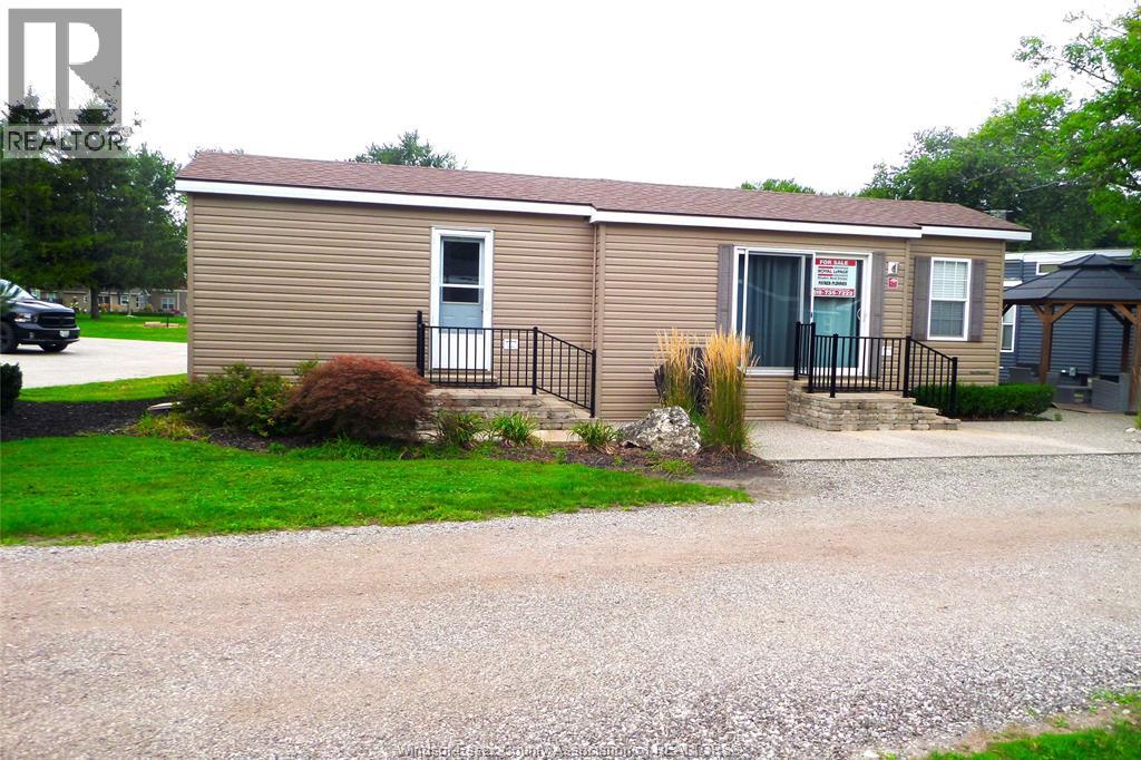 981 COUNTY RD 2 Unit# 700, Lakeshore, Ontario