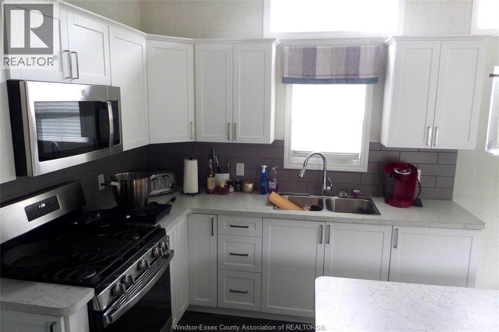 981 County Rd 2 Unit# 700, Lakeshore, Ontario  N8L 1B4 - Photo 12 - 25021860