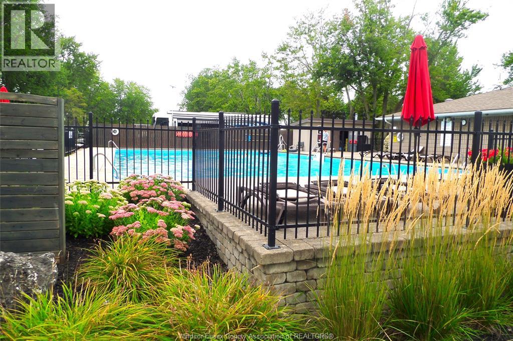 981 County Rd 2 Unit# 700, Lakeshore, Ontario  N8L 1B4 - Photo 20 - 25021860