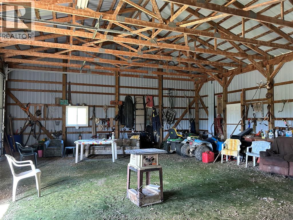 2124 County Rd 12, Colchester North, Ontario  N8M 2X6 - Photo 14 - 25022084