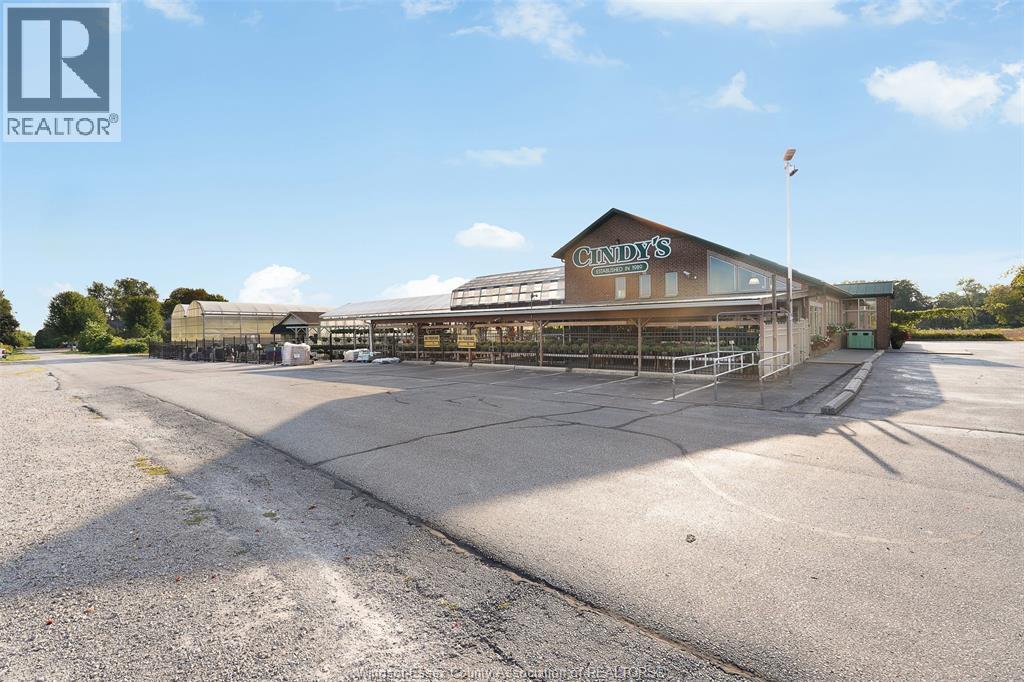 585 Seacliff Drive, Kingsville, Ontario  N9Y 2K6 - Photo 3 - 25024396