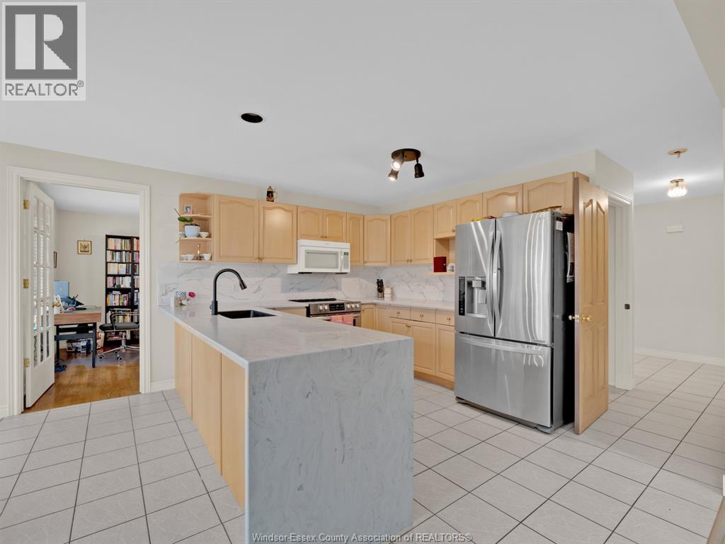 137 Seymour Crescent, Lakeshore, Ontario  N8N 4X9 - Photo 12 - 25026101