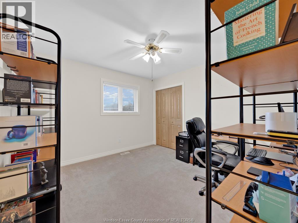 137 Seymour Crescent, Lakeshore, Ontario  N8N 4X9 - Photo 31 - 25026101