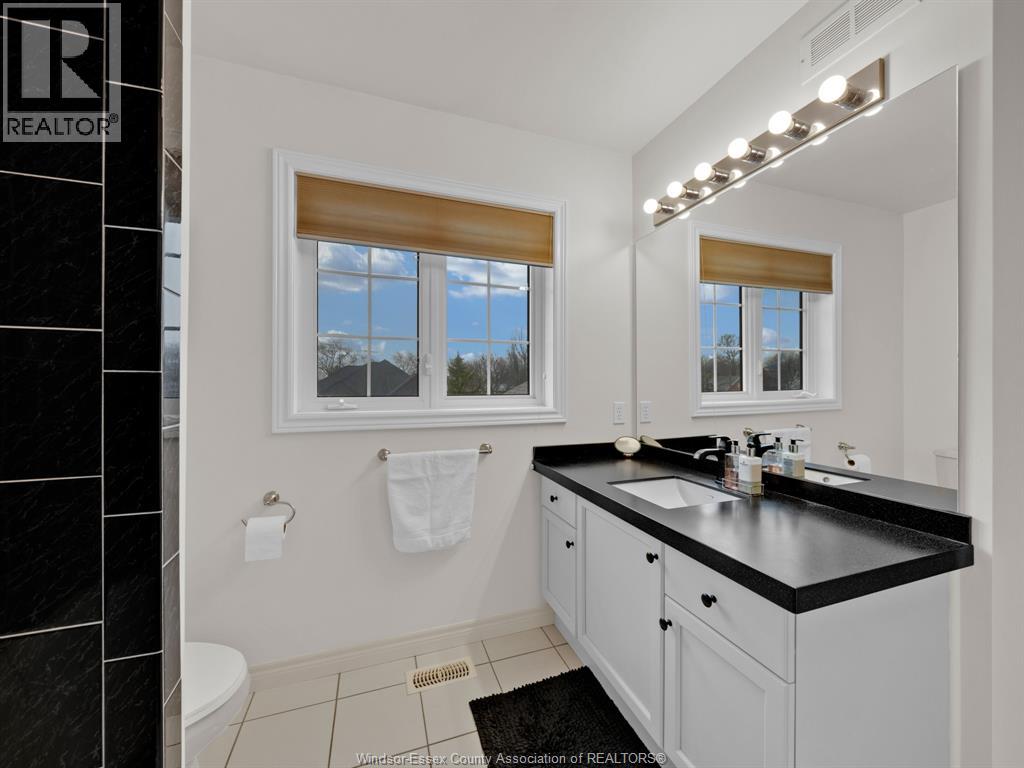 137 Seymour Crescent, Lakeshore, Ontario  N8N 4X9 - Photo 33 - 25026101