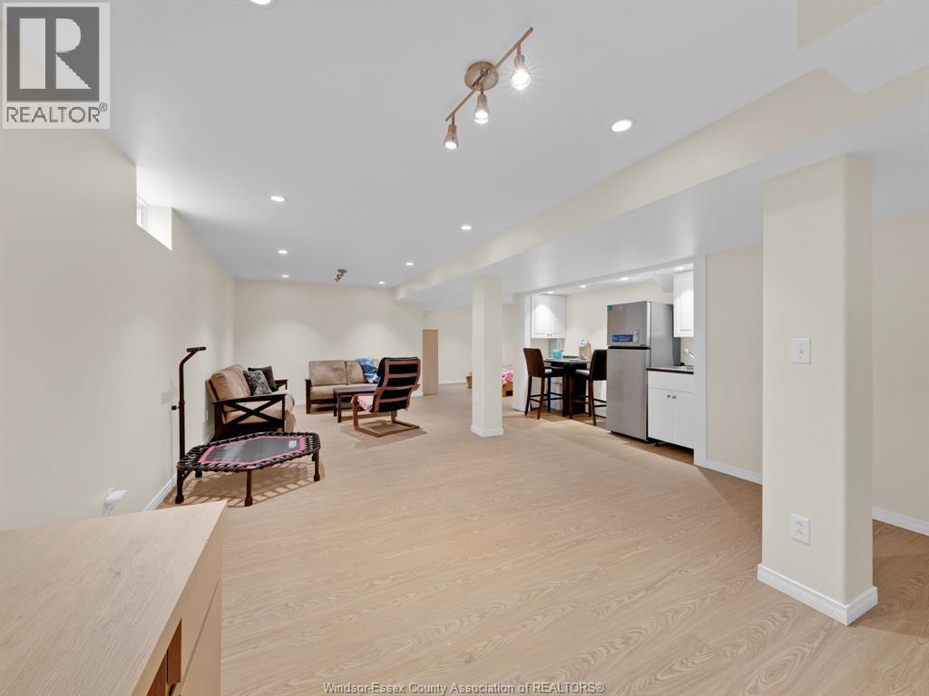 137 Seymour Crescent, Lakeshore, Ontario  N8N 4X9 - Photo 37 - 25026101