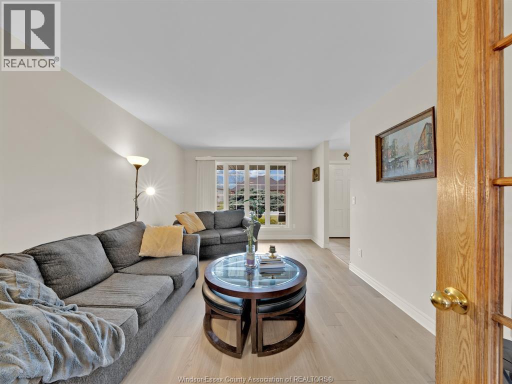 137 Seymour Crescent, Lakeshore, Ontario  N8N 4X9 - Photo 8 - 25026101