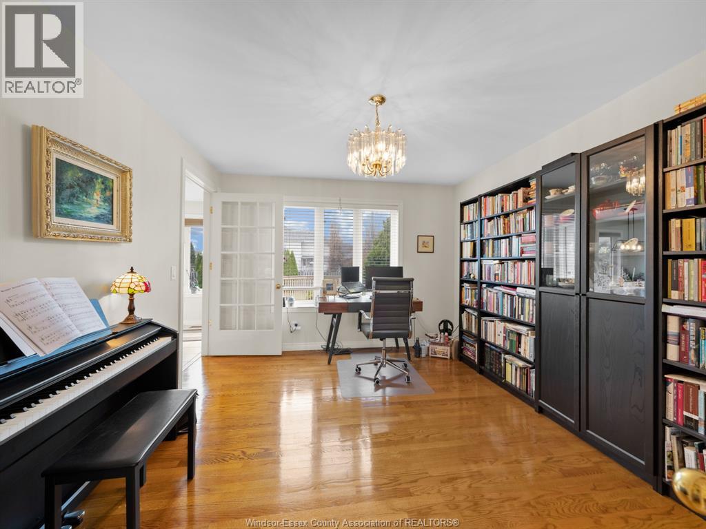 137 Seymour Crescent, Lakeshore, Ontario  N8N 4X9 - Photo 9 - 25026101