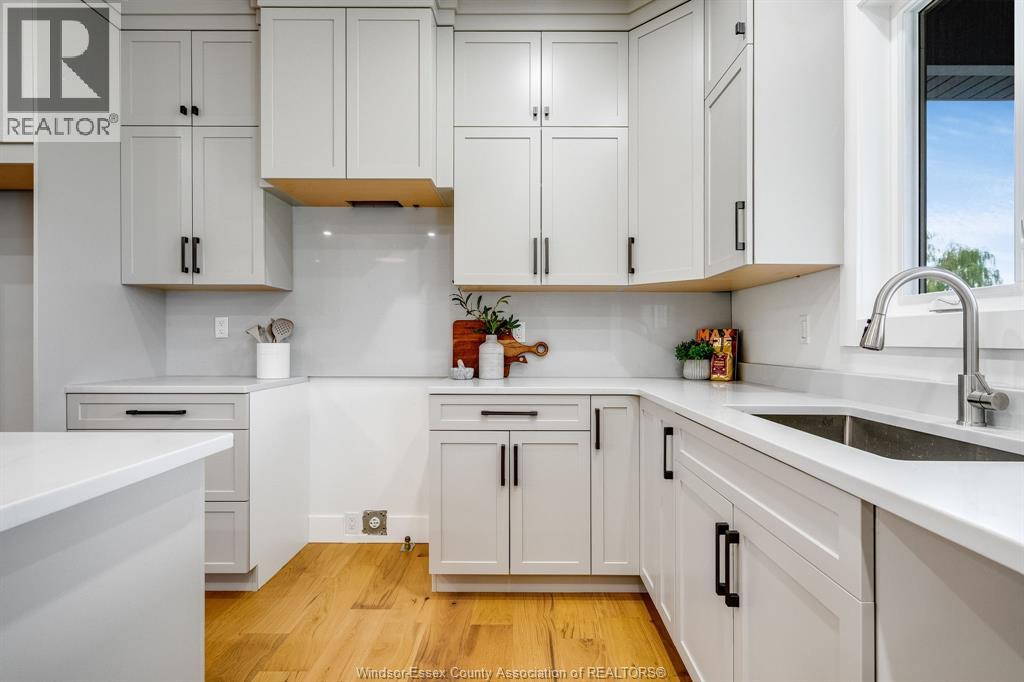 8323 Annie, Mcgregor, Ontario  N0R 1J0 - Photo 21 - 25026409