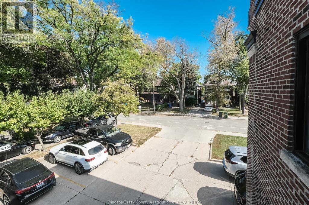 218 Erie Street West, Windsor, Ontario  N9A 6B5 - Photo 16 - 25026493