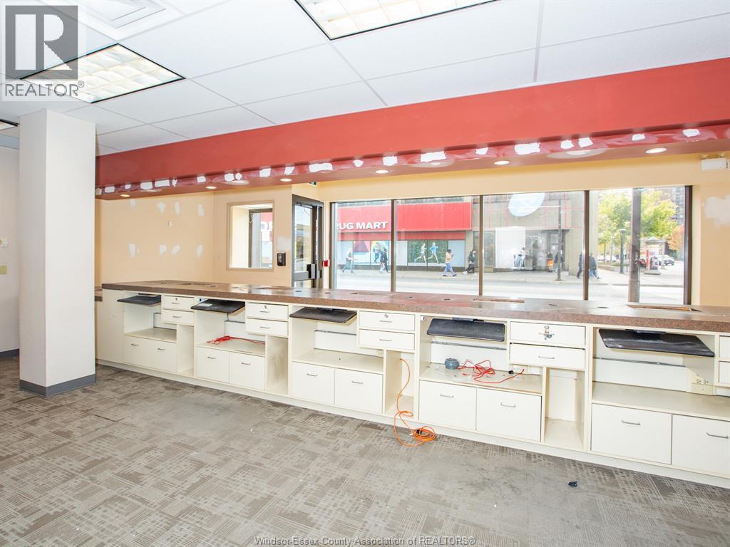 596 Ouellette Avenue, Windsor, Ontario   - Photo 10 - 25026578