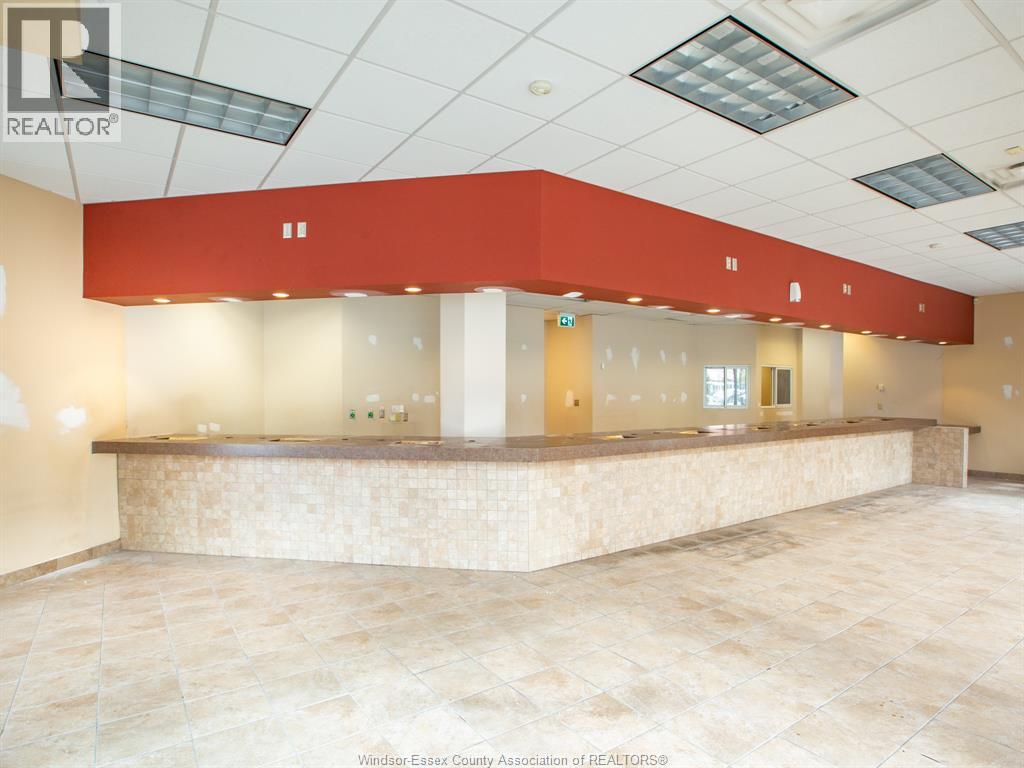 596 Ouellette Avenue, Windsor, Ontario   - Photo 9 - 25026578