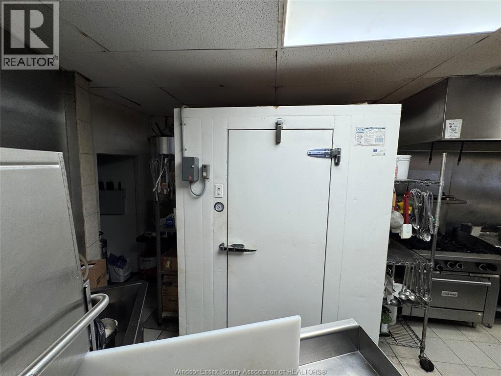 1 Talbot Street East, Leamington, Ontario  N8H 1L1 - Photo 19 - 25026600