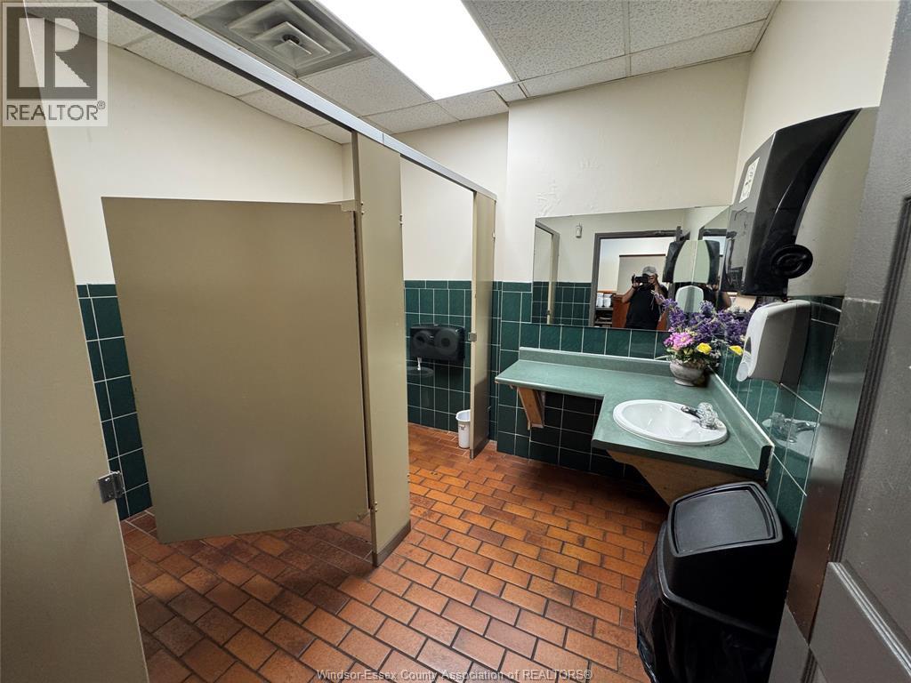 1 Talbot Street East, Leamington, Ontario  N8H 1L1 - Photo 21 - 25026600