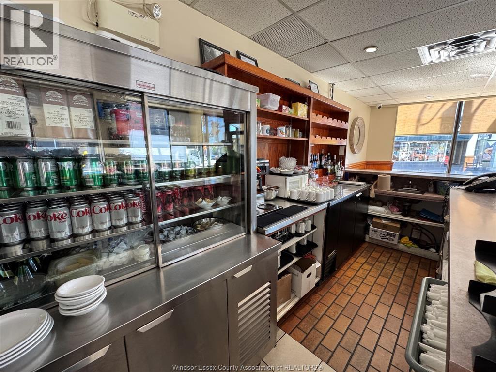 1 Talbot Street East, Leamington, Ontario  N8H 1L1 - Photo 9 - 25026600