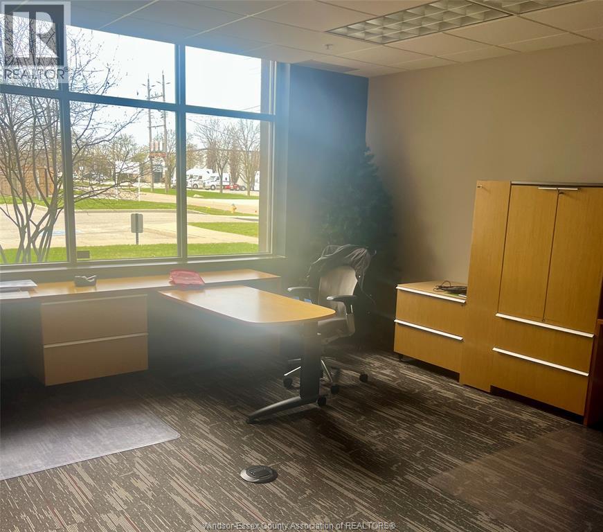 3445 Wheelton Drive Unit# 110, Windsor, Ontario  N8W 5A6 - Photo 13 - 25026830