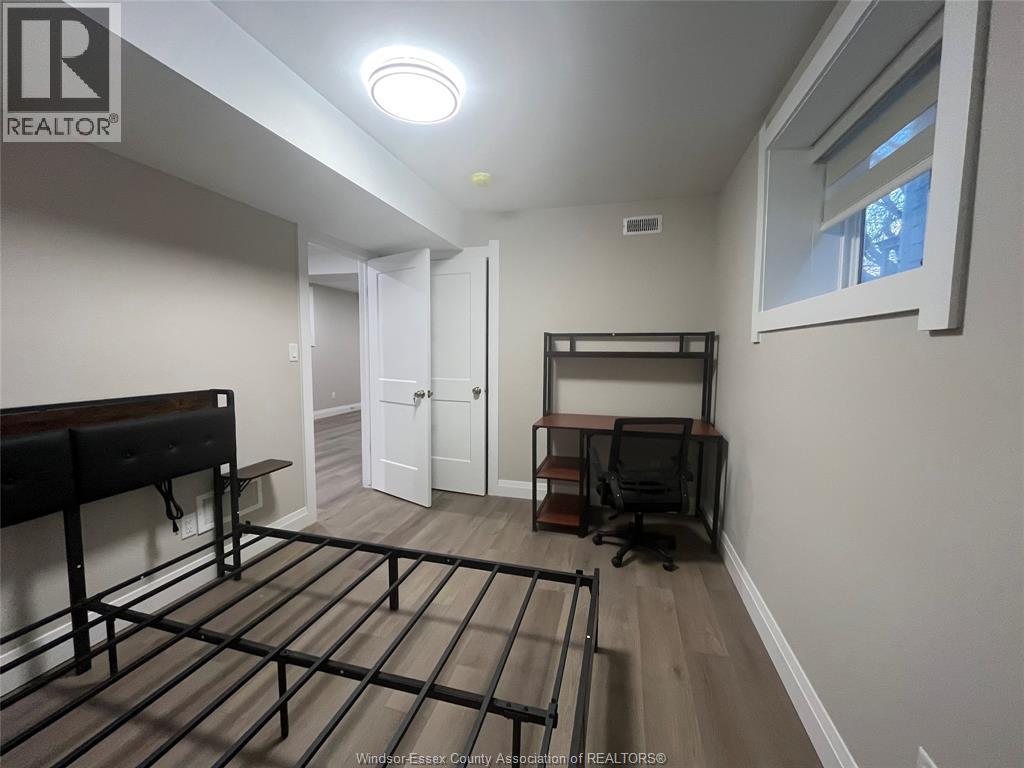 917 Mckay Unit# 2–m-R1, Windsor, Ontario  N9B 2A4 - Photo 10 - 25027024