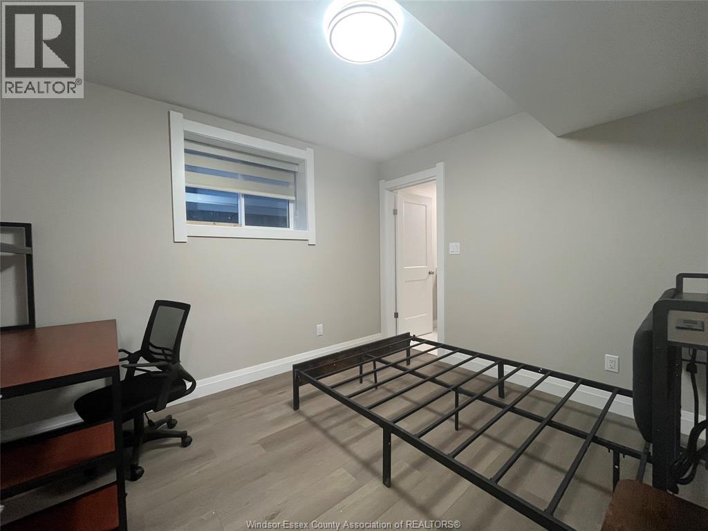 917 Mckay Unit# 2–m-R1, Windsor, Ontario  N9B 2A4 - Photo 11 - 25027024