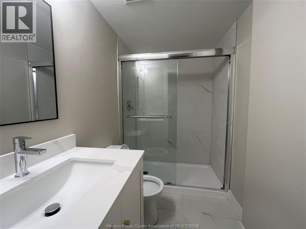 917 Mckay Unit# 2–m-R1, Windsor, Ontario  N9B 2A4 - Photo 14 - 25027024