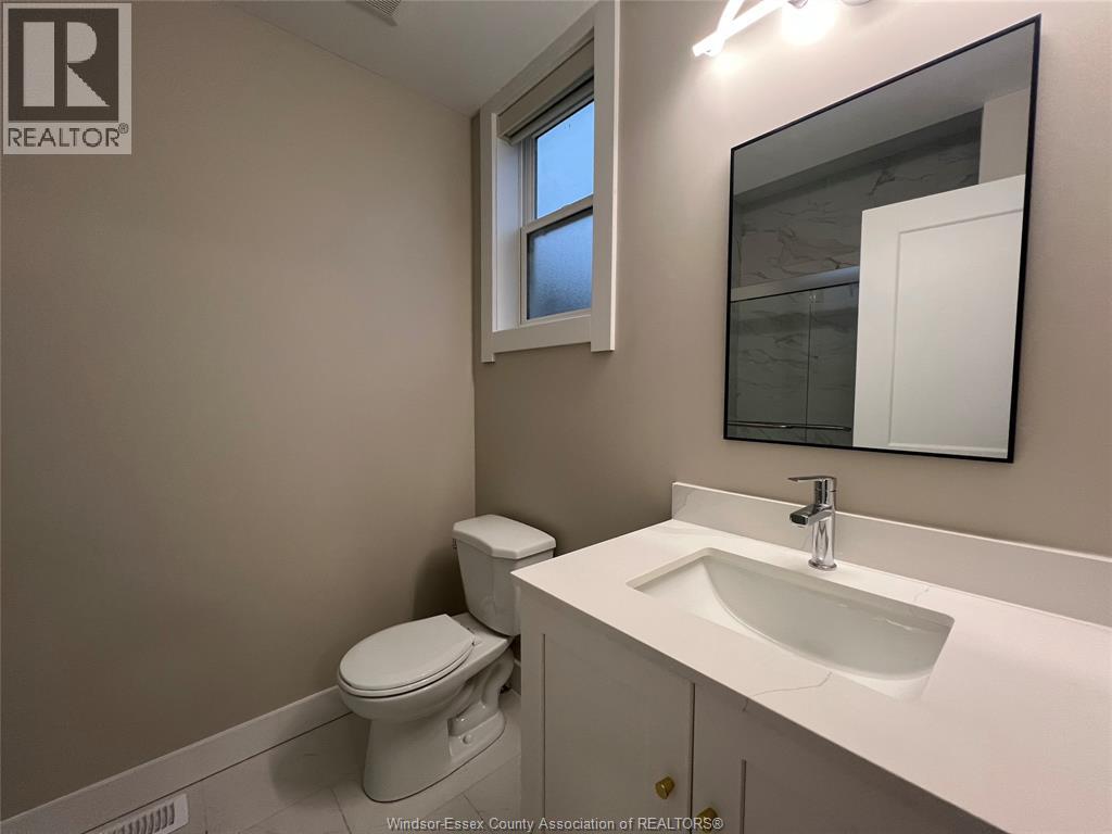 917 Mckay Unit# 2–m-R1, Windsor, Ontario  N9B 2A4 - Photo 17 - 25027024