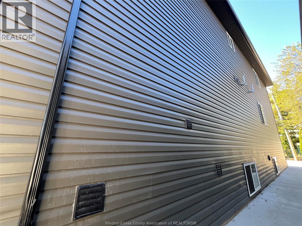 917 Mckay Unit# 2–m-R1, Windsor, Ontario  N9B 2A4 - Photo 23 - 25027024