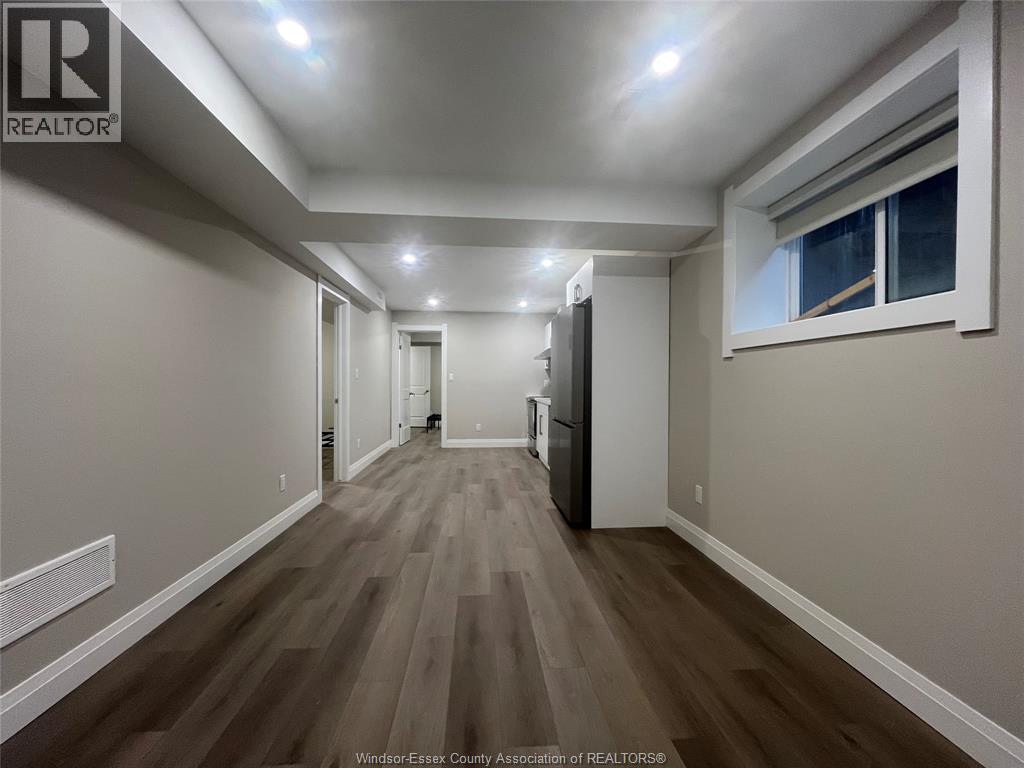 917 Mckay Unit# 2–m-R1, Windsor, Ontario  N9B 2A4 - Photo 4 - 25027024