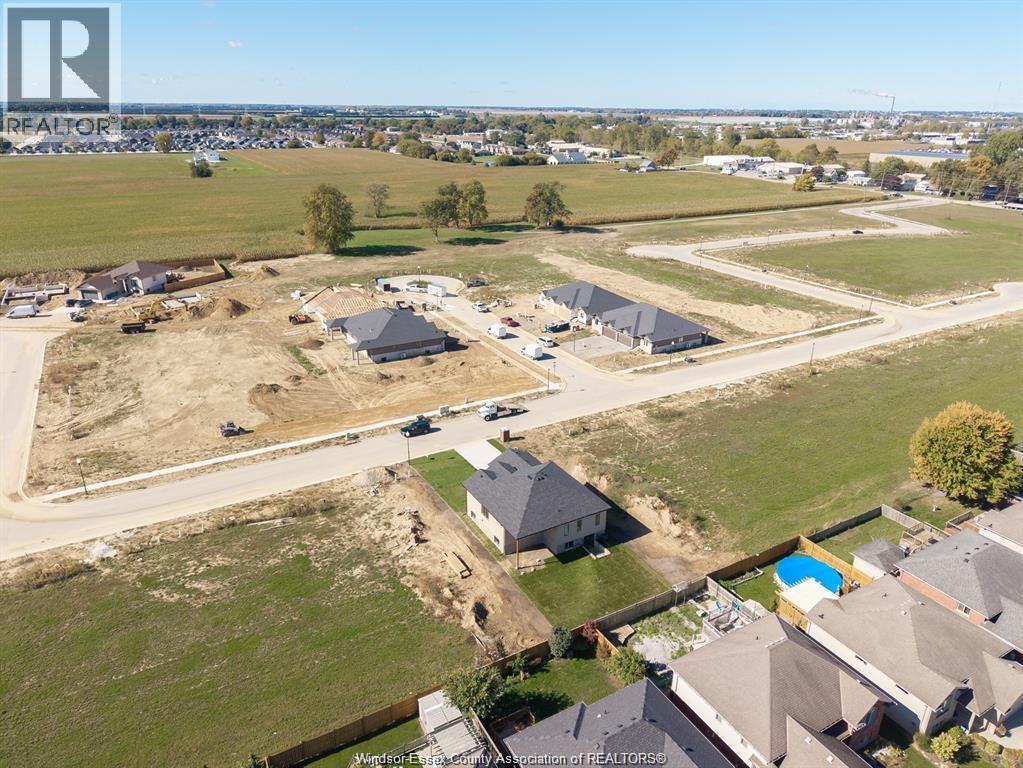 71 Fenceline, Chatham, Ontario  N7M 0V7 - Photo 43 - 25027075