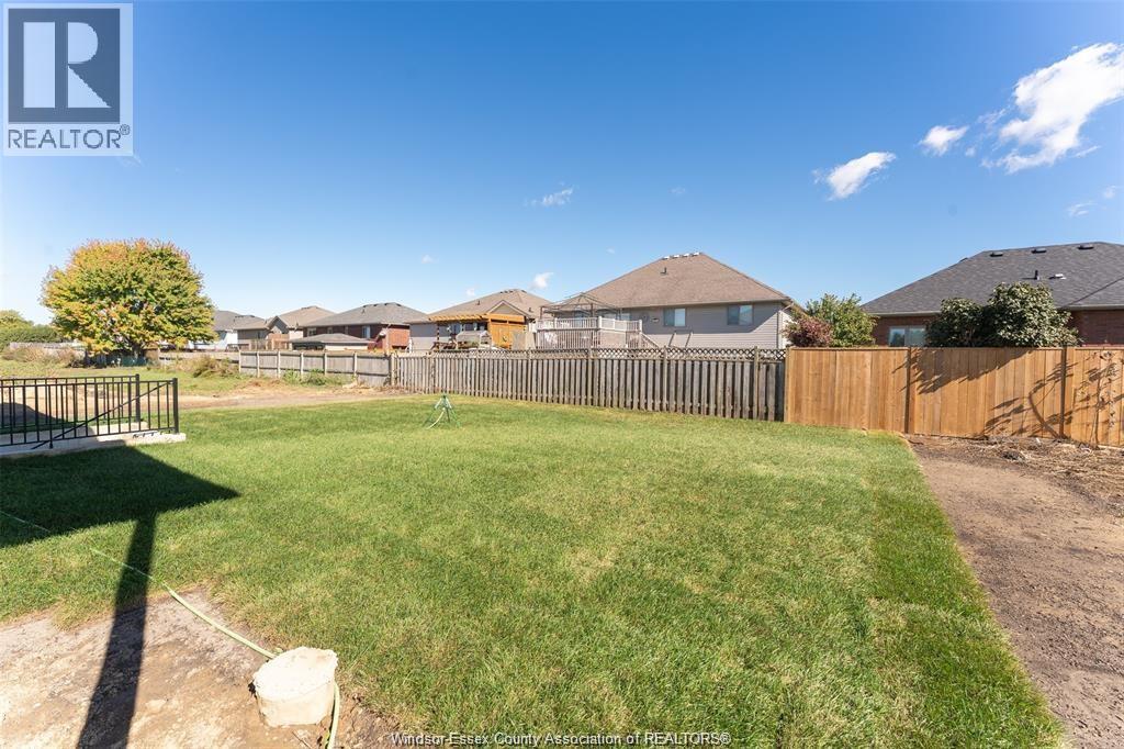 71 Fenceline, Chatham, Ontario  N7M 0V7 - Photo 6 - 25027075