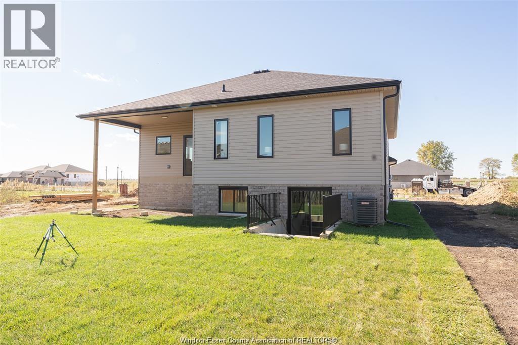 71 Fenceline, Chatham, Ontario  N7M 0V7 - Photo 8 - 25027075