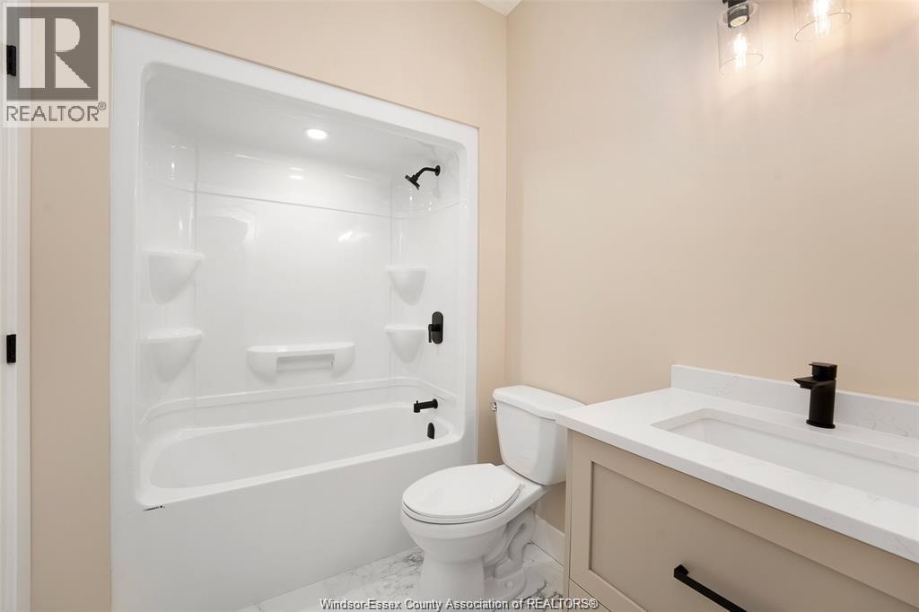 75 Fenceline, Chatham, Ontario  N7M 0V7 - Photo 34 - 25027074