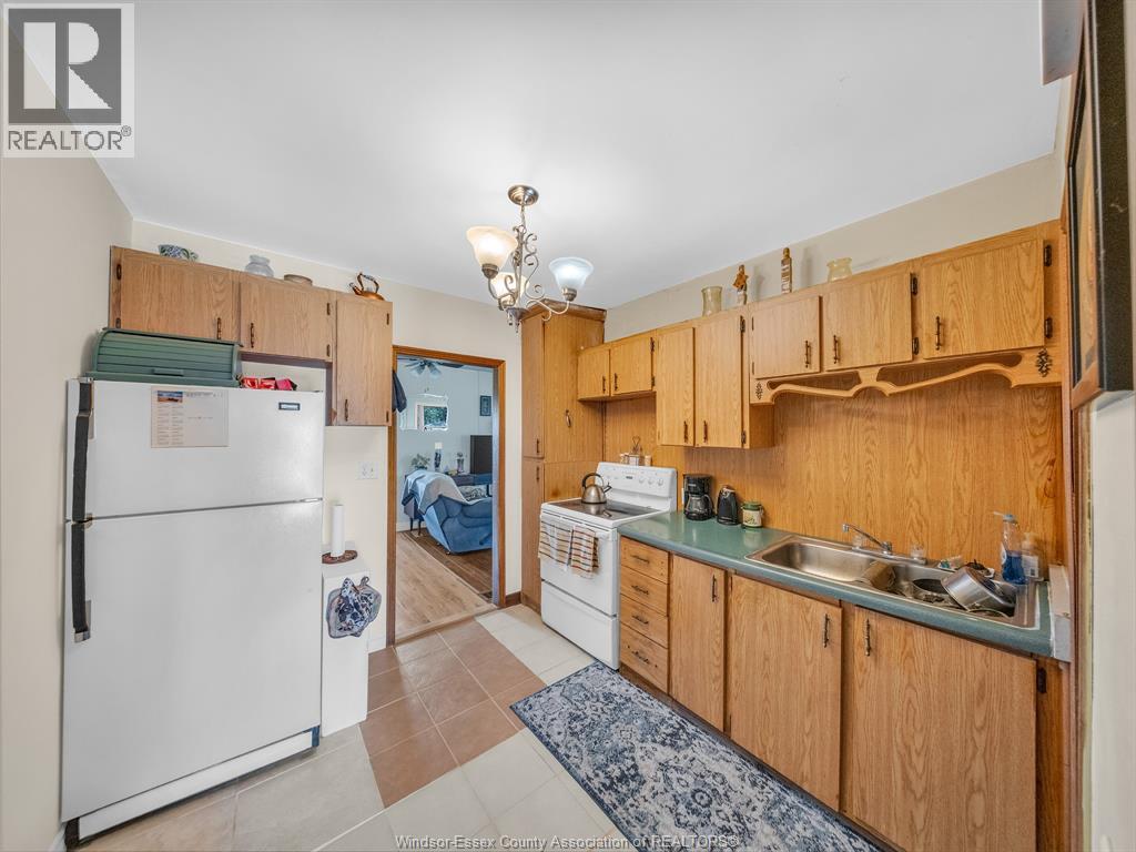 1598 Gore, Harrow, Ontario  N0R 1G0 - Photo 22 - 25027029