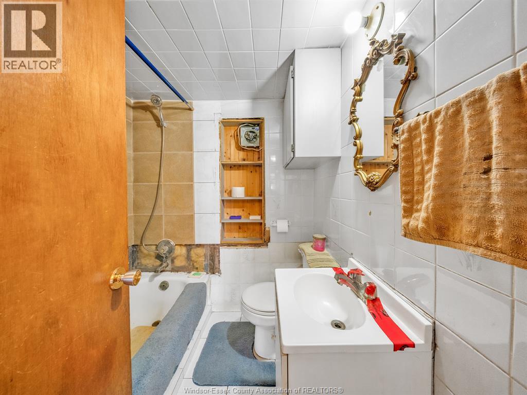 1598 Gore, Harrow, Ontario  N0R 1G0 - Photo 24 - 25027029